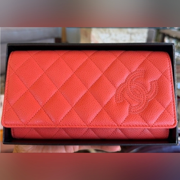 CHANEL Handbags - Authentic CHANEL Caviar Wallet. NEW!!